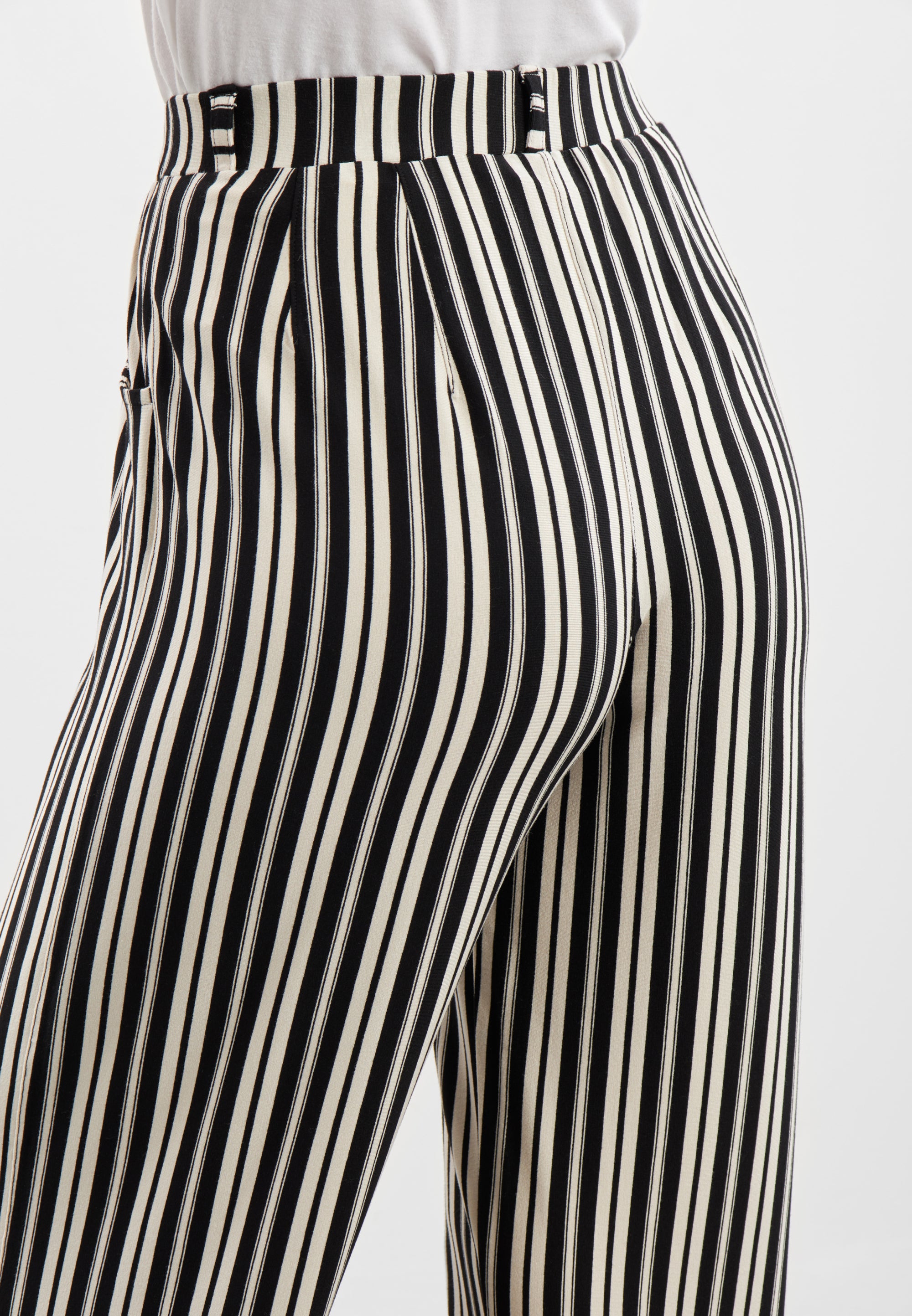 LAURIE Donna Loose Crop Trousers LOOSE 99139 Elegant Stripe