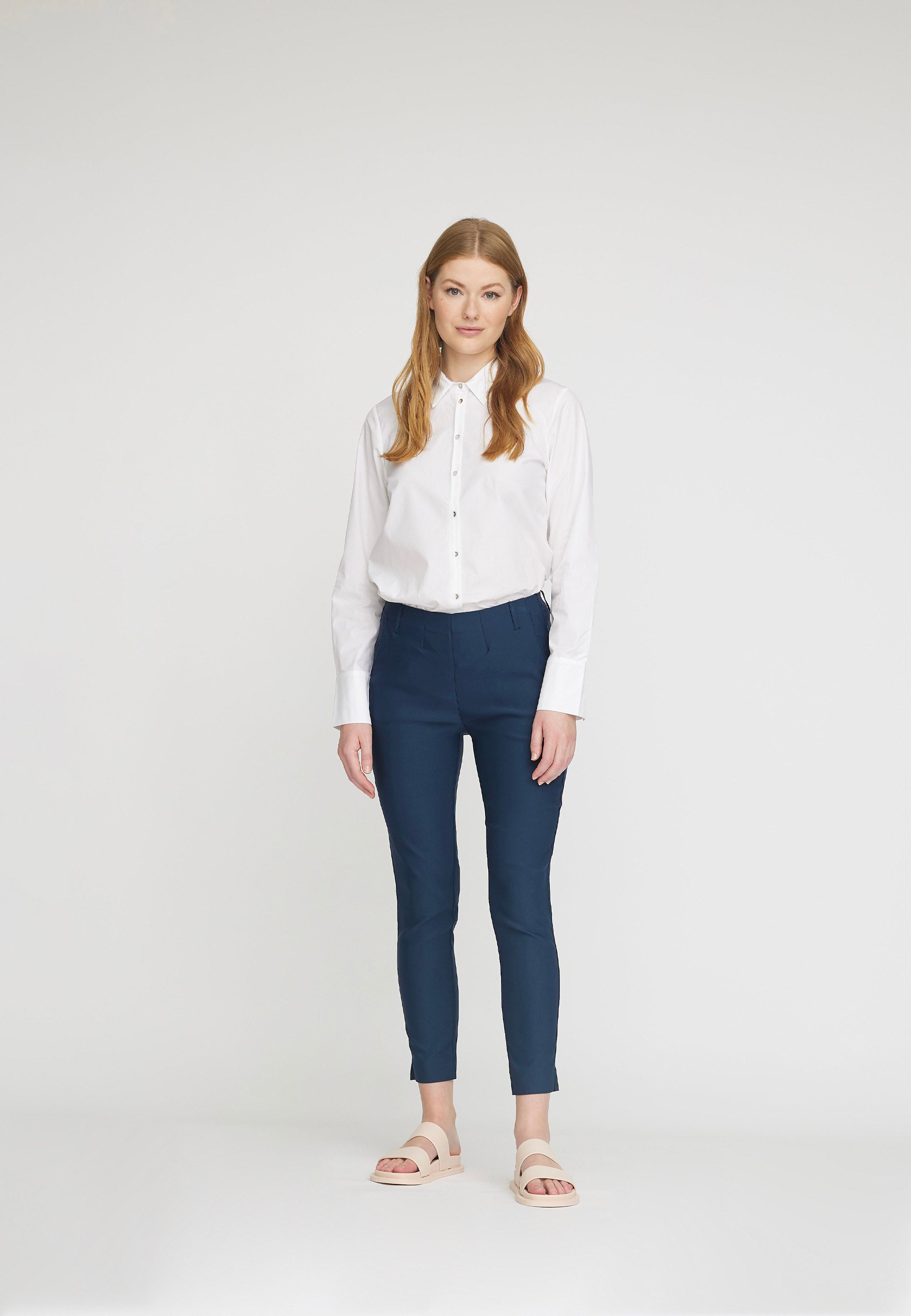 LAURIE Elizabeth Slim Crop Trousers SLIM 49000 Navy