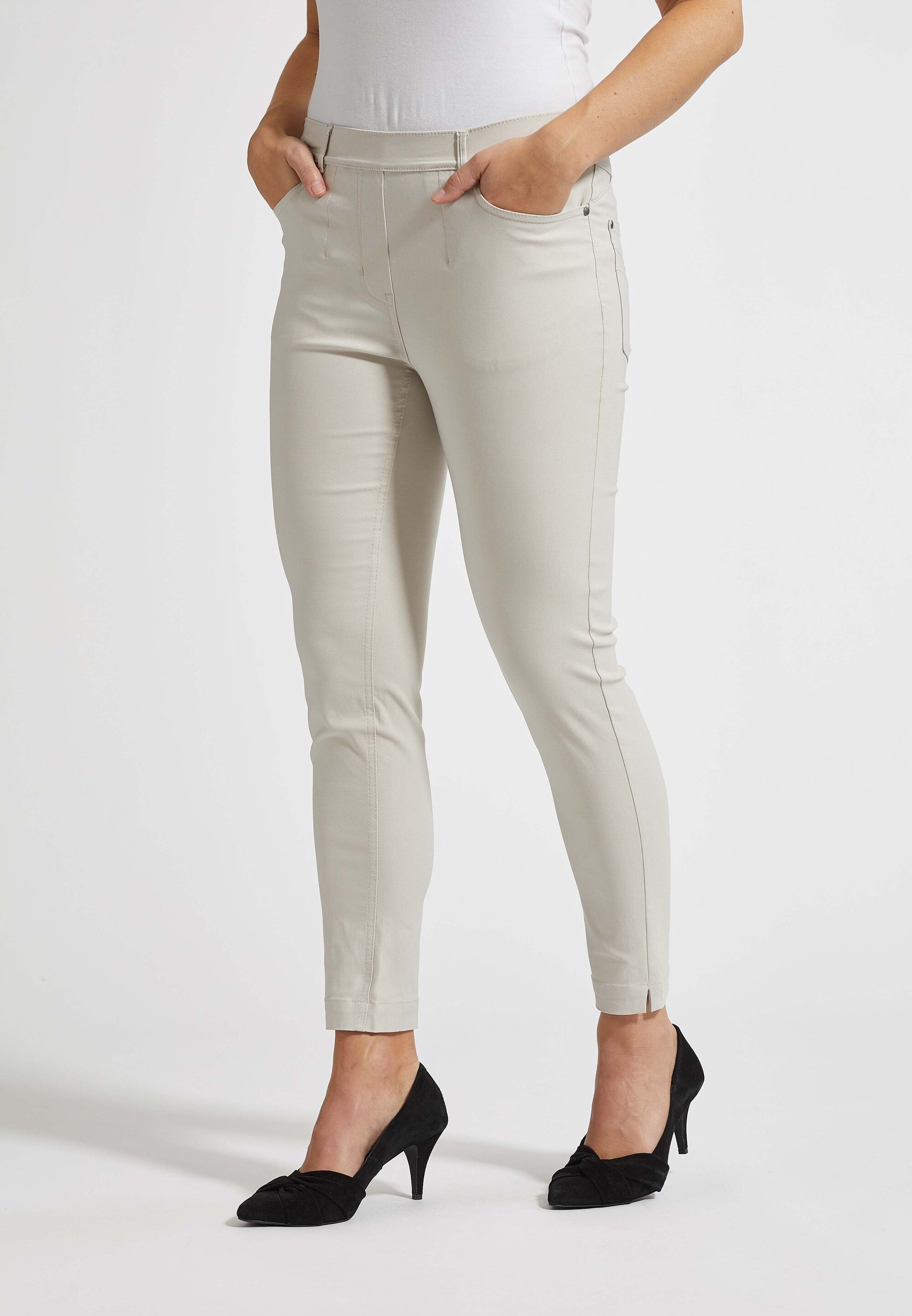 LAURIE  Faith Slim - Extra Short Length Trousers SLIM 25137 Grey Sand