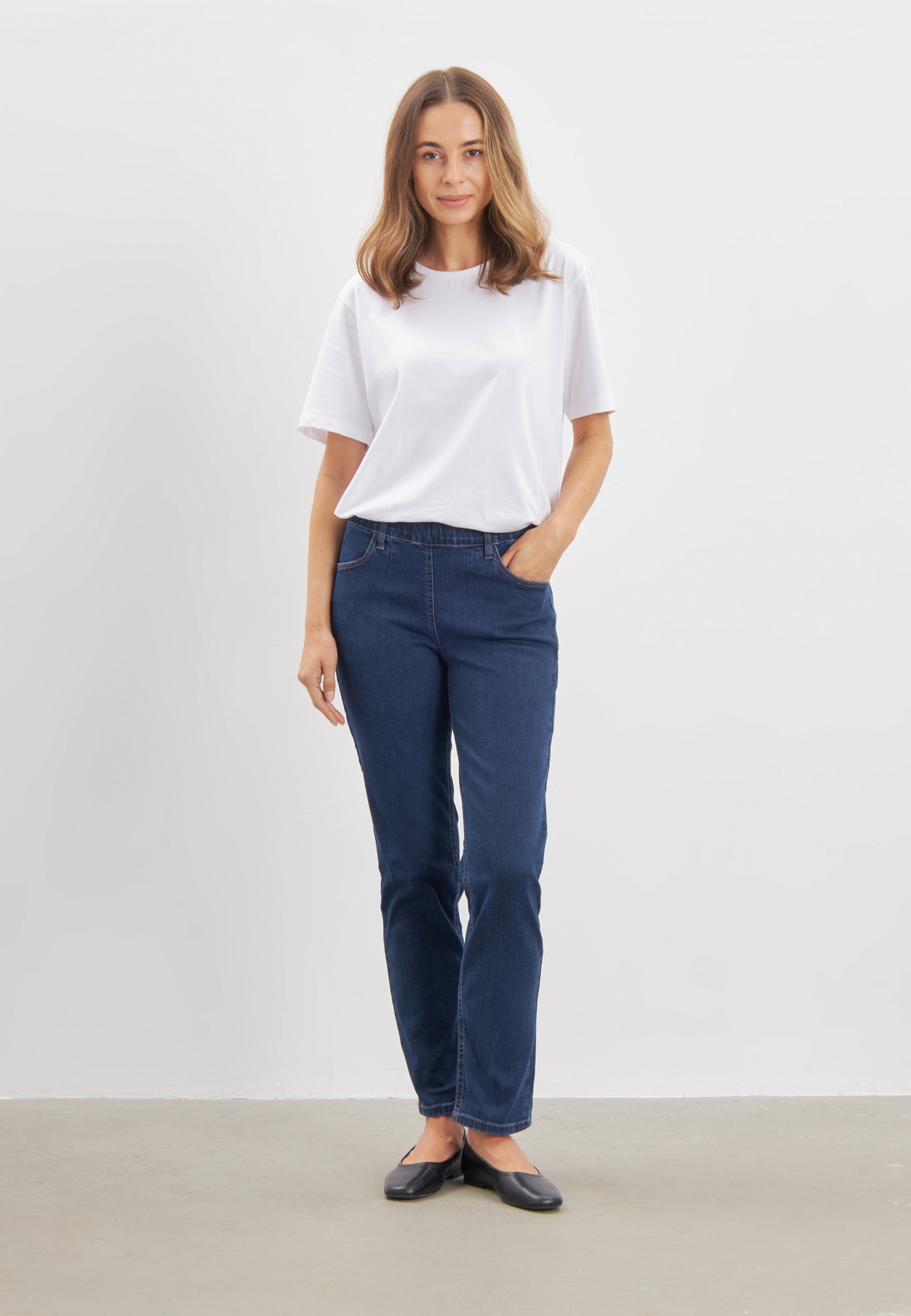 LAURIE Kelly Regular - Short Length Trousers REGULAR 40513 Dark Blue Denim